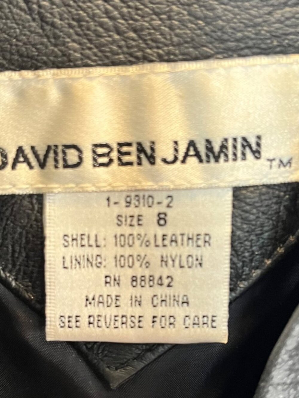 Vintage David Benjamin Fitted Black Leather Blazer size 8 - Picture 5 of 6